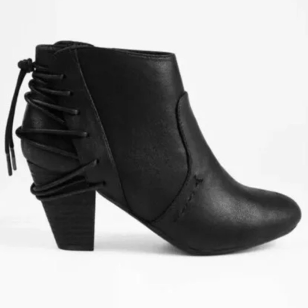 Report Heels